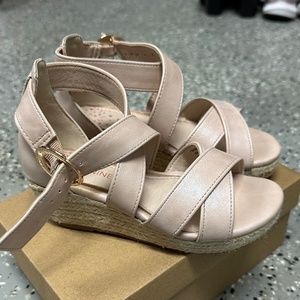 Girls Ninewest sandal wedges